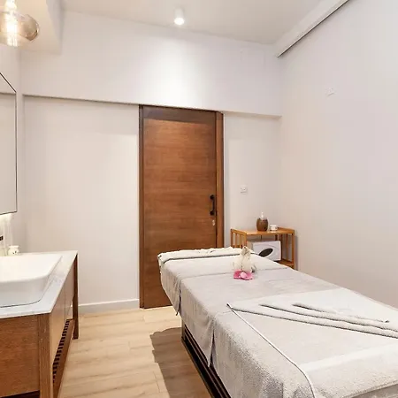 Thalassa Family & Waterpark