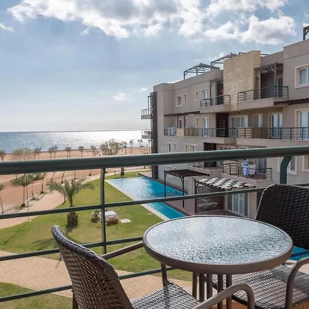 Thalassa Family & Waterpark Apartment *