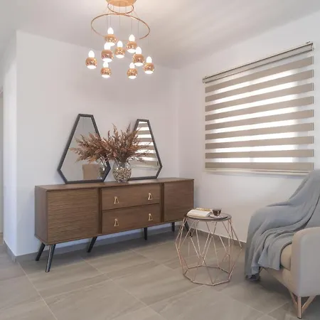 Thalassa Family & Waterpark Apartment Vokolidha