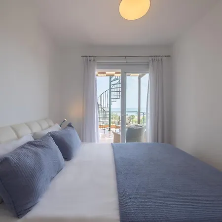 Thalassa Family & Waterpark Apartment
