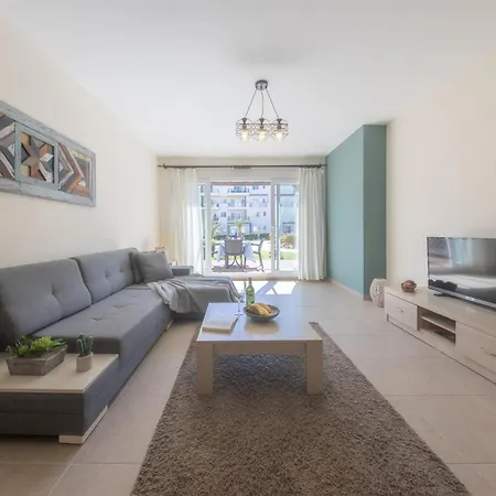 Thalassa Family & Waterpark Apartment