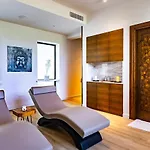 Thalassa Family & Waterpark Apartament *