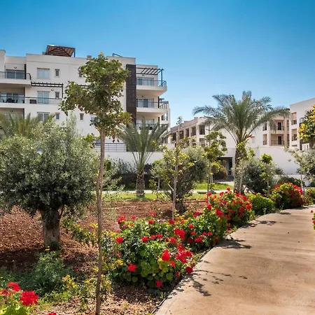 Thalassa Family & Waterpark *