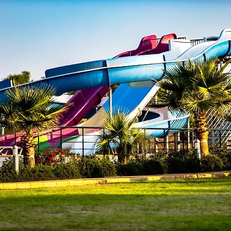 Thalassa Family & Waterpark * Vokolidha