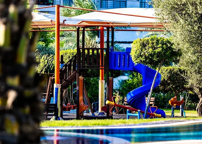 Thalassa Family & Waterpark