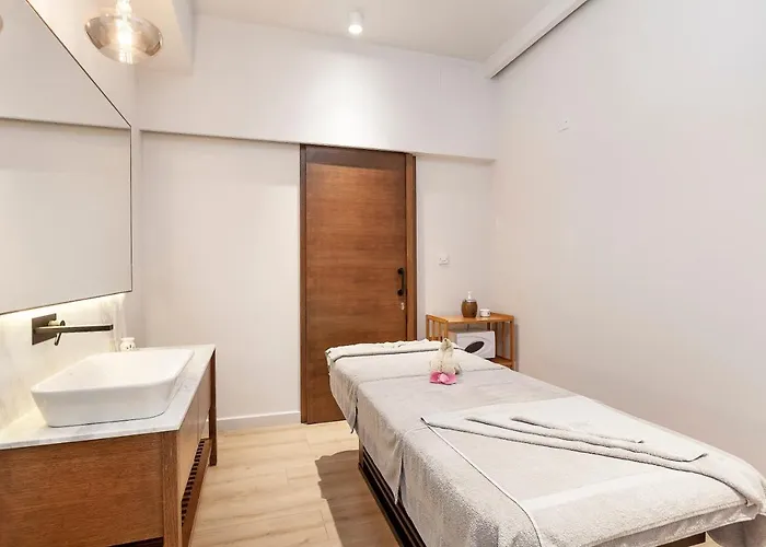 Thalassa Family & Waterpark