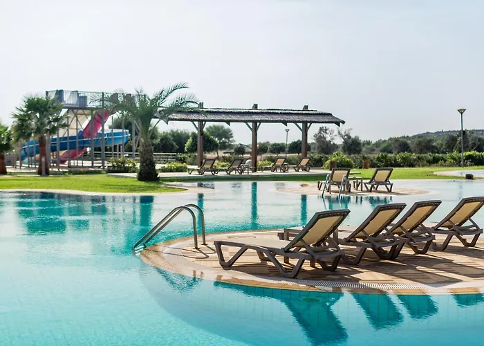 Thalassa Family & Waterpark *