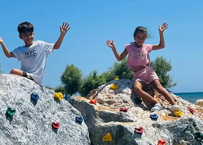 Thalassa Family & Waterpark