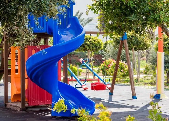 Thalassa Family & Waterpark *