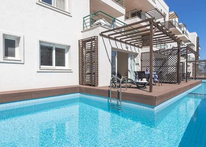 Thalassa Family & Waterpark Apartament *