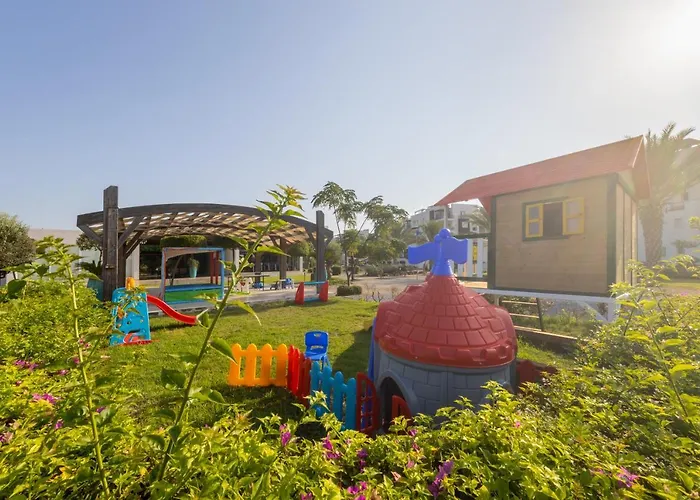 Thalassa Family & Waterpark Apartament